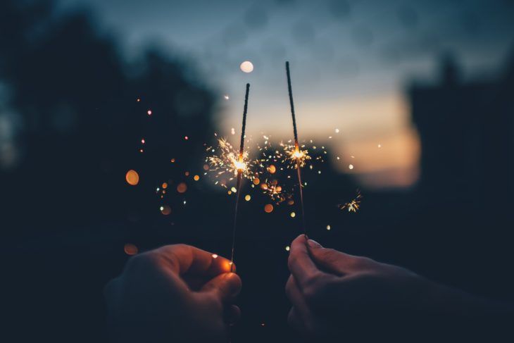 La chimica delle stelline di Capodanno